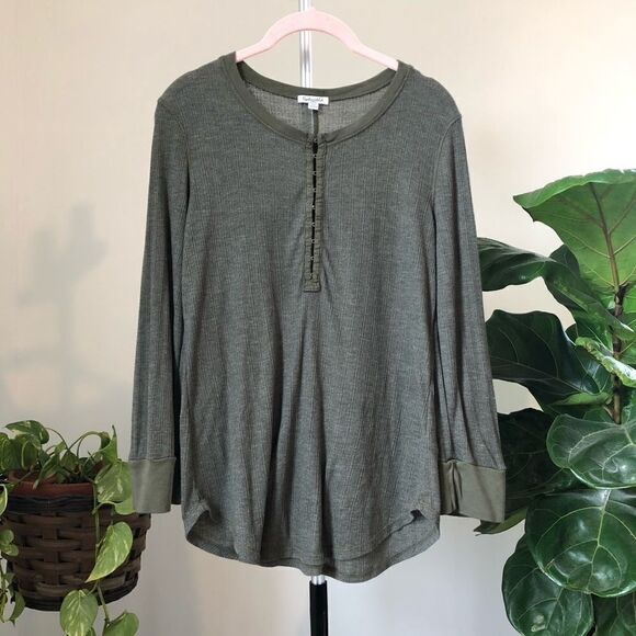 Splendid Emery Ribbed Henley Tee Green Small - Picture 8 of 10